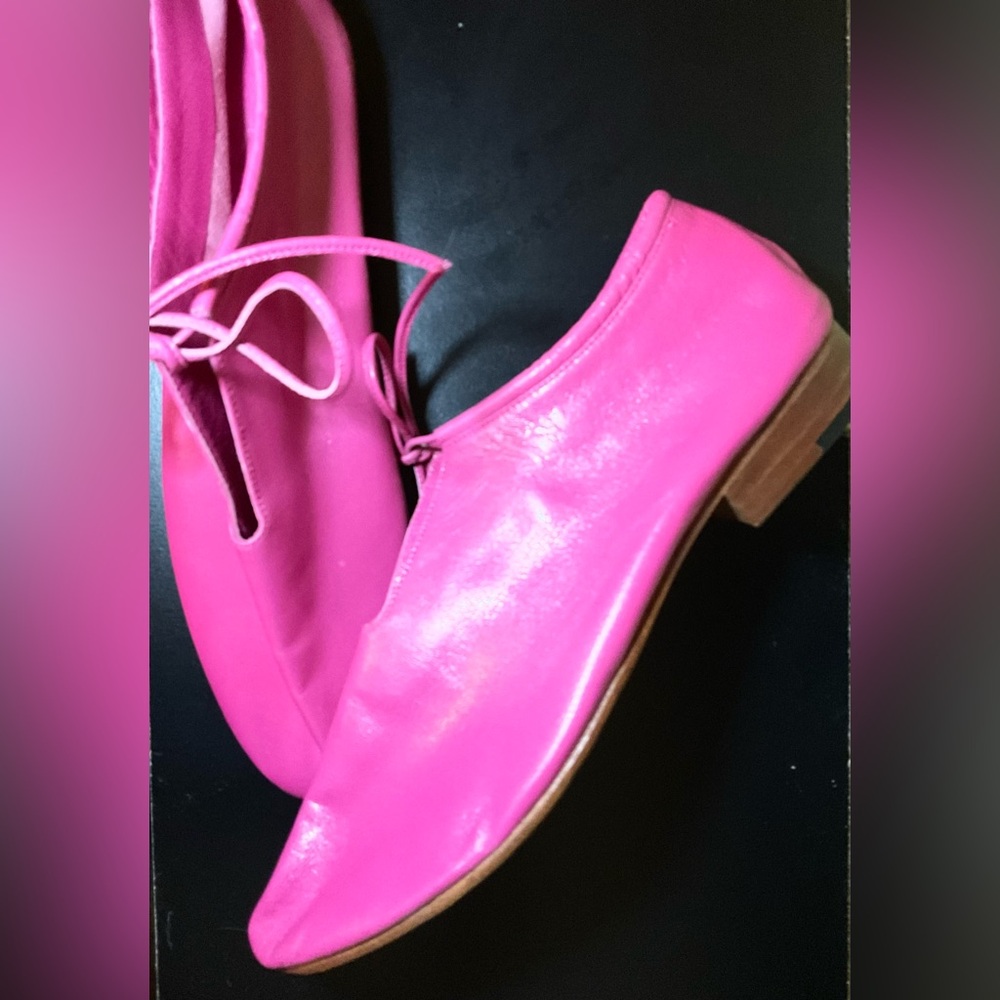 NWOT Martiniano Bootie Leather Glove Shoes, pink. Size 38/ 7 1/2 NWOT